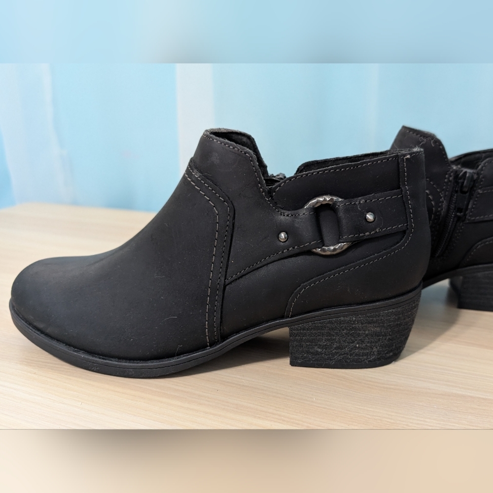 Clarks leather Charlten Grace Ankle Boots